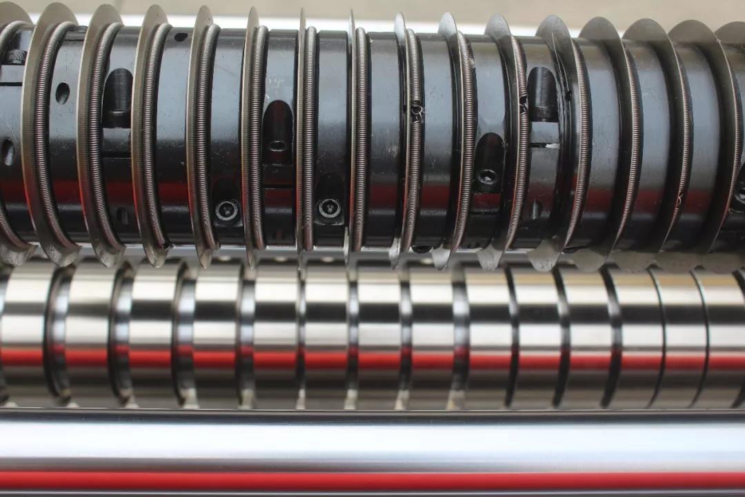 自動(dòng)分切機(jī)有哪些分切方式及調(diào)整方法? 自動(dòng)分切機(jī)有哪些分切方式及調(diào)整方法?