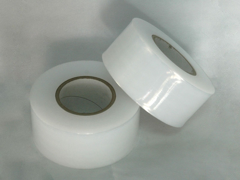 零損傷分切！薄膜分切機(jī)如何確保材料邊緣光滑無毛刺？